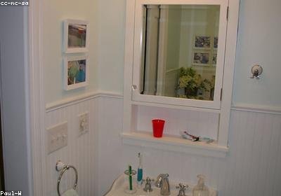 iDesign 3-Tier Medicine Cabinet Organizer